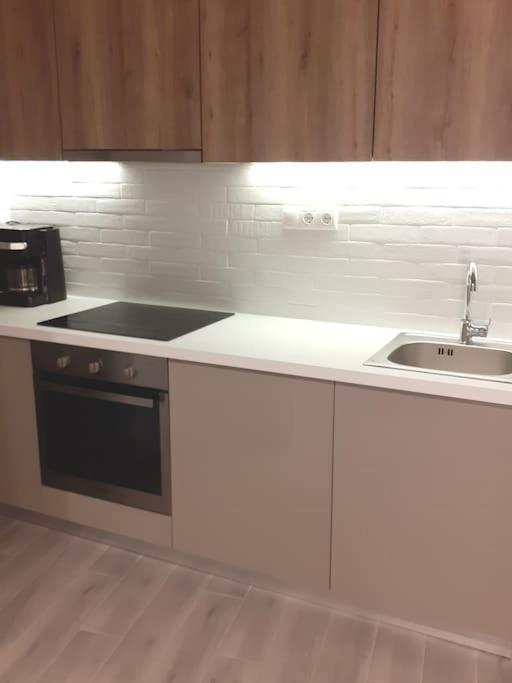 Μοντέρνο Διαμέρισμα - Stylish Appartment Loutraki Εξωτερικό φωτογραφία